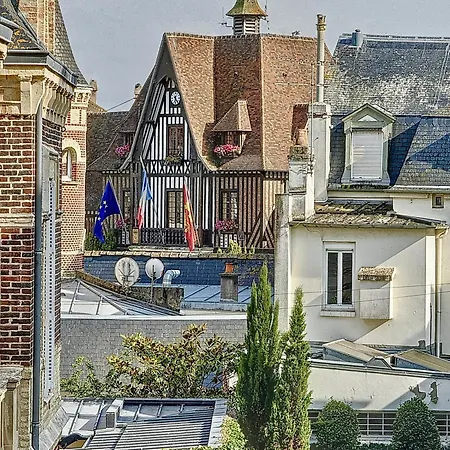 Urban Haven Апартаменты *